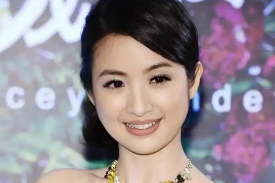 林依晨自曝被前男友PUA退出娱乐圈，分手5年前男友被抓