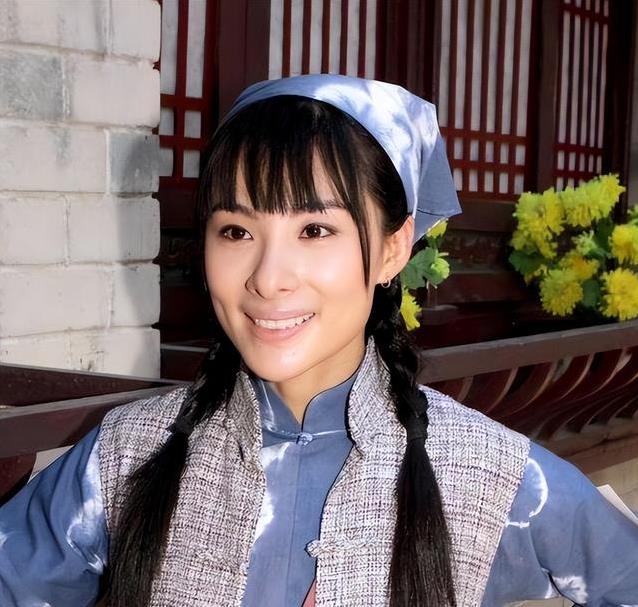 46岁体操皇后刘璇近况：先后结了4次婚，新郎竟然全都是他?