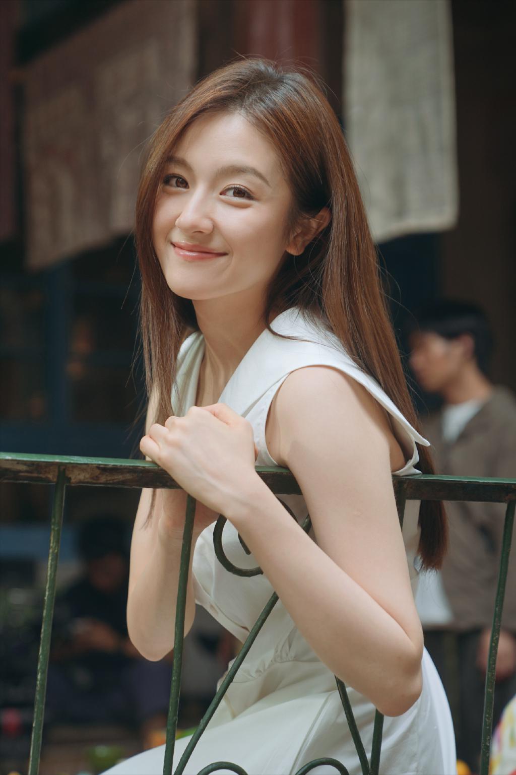 从余周周到夏孜，李兰迪的温柔与韧劲，才是最圈粉的底气