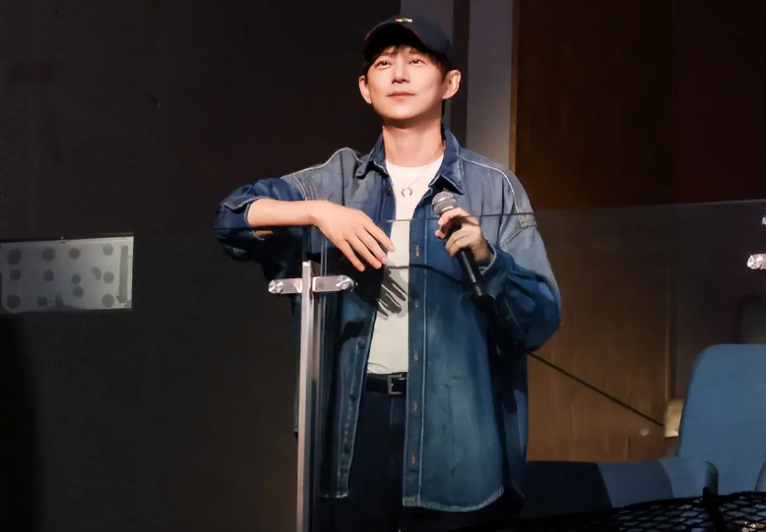杨迪说喜欢谢娜不丢人，欲盖弥彰，谢娜演唱会卖点还是何炅张杰