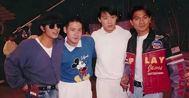 港乐：TVB最受欢迎男歌手奖，为何始终能压金曲金奖一线?