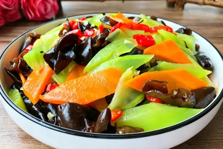 夏天，这4种青菜是“催屎之王”，要常吃，肠道通顺了，身体更棒