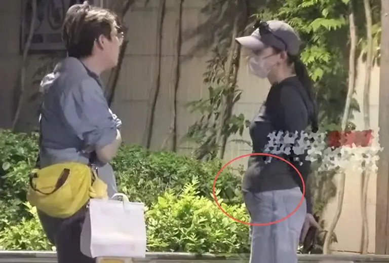 新疆女星热依扎被曝疑怀二胎，大女儿已6岁，生父早已真相大白