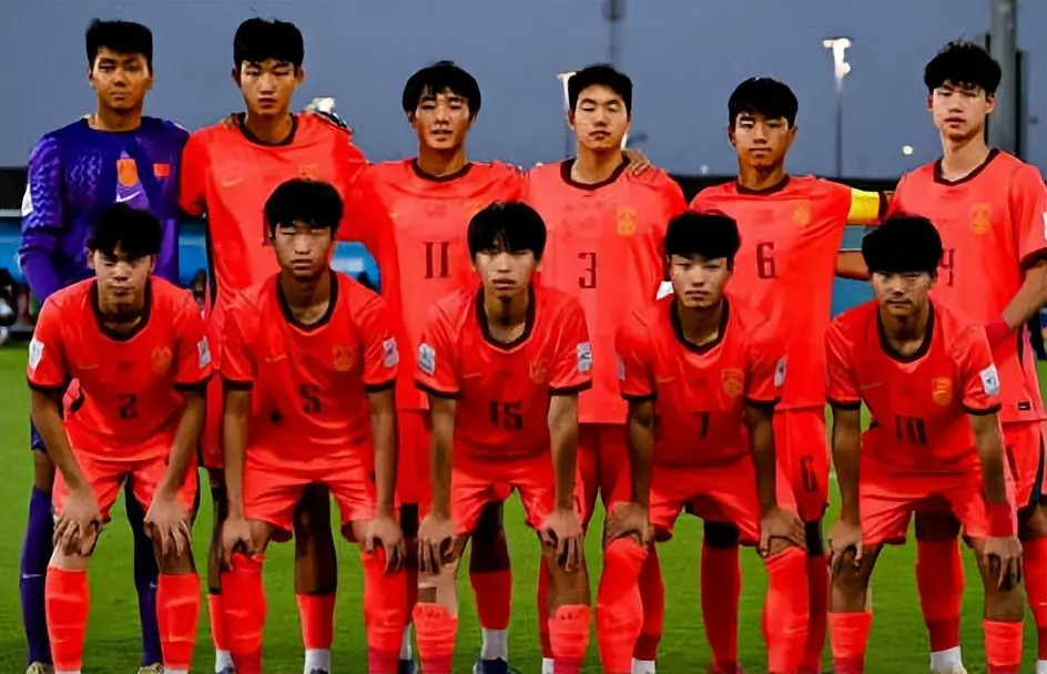 U17国足VS沙特：4231最强出击，万项领衔前场进攻，海归新星冲锋