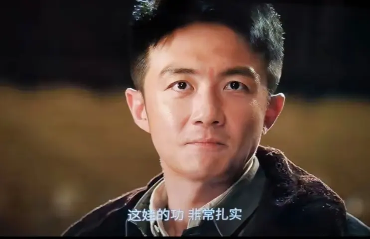 《主角》胡三元出狱见忆秦娥哭破防，这才是最疼她的人，小白眼狼