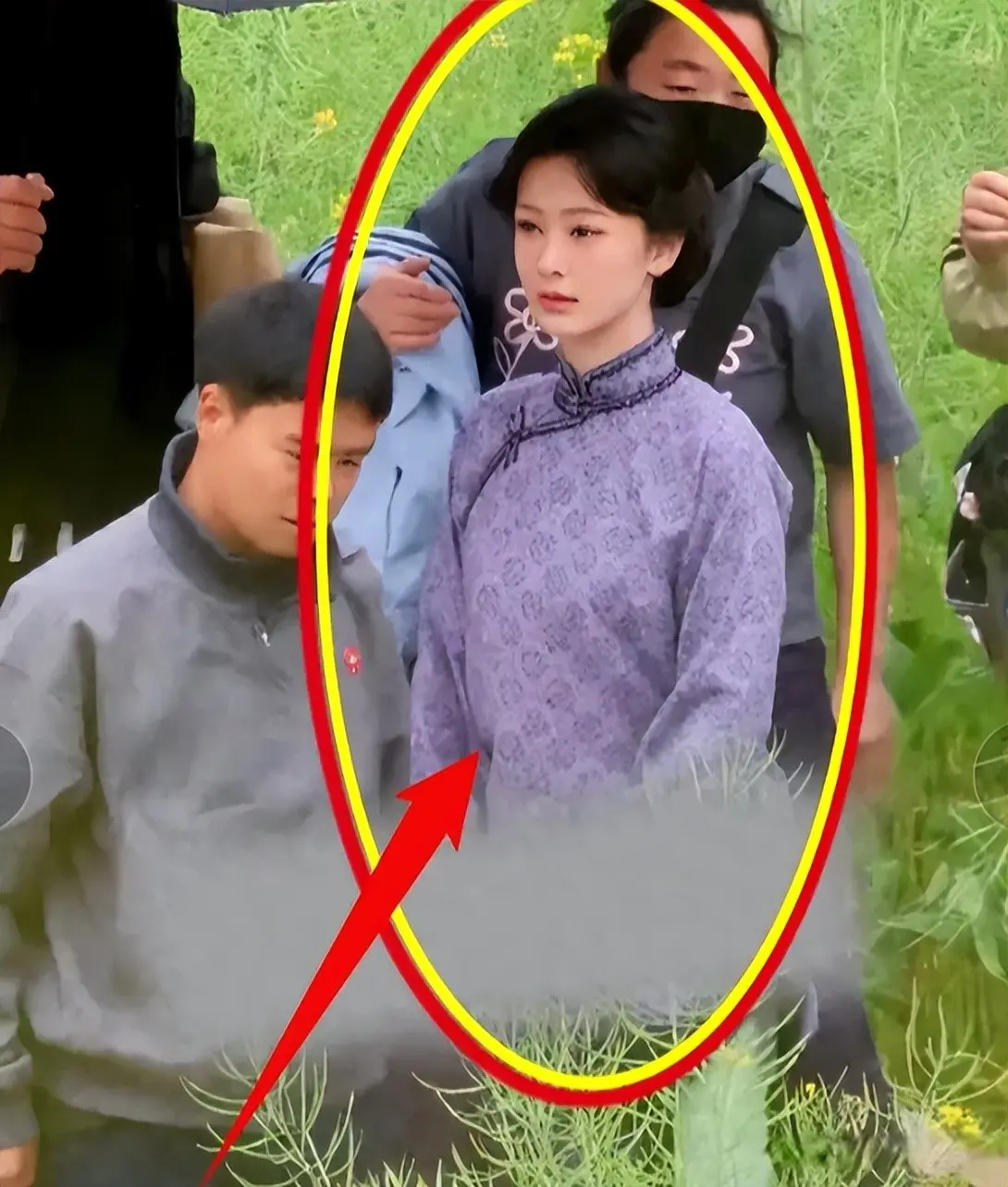 当“磨皮脸”混进央视古装大剧，碰上天然脸演员，才知差距多明显