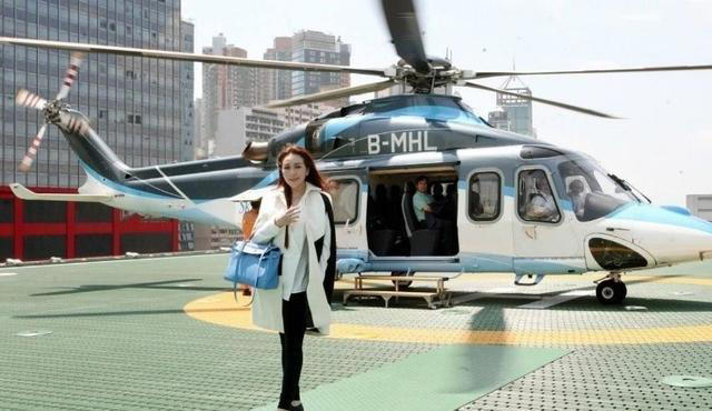 赌王女儿何超盈：倒贴14亿下嫁东北帅小伙，现在女儿6岁长得像爹