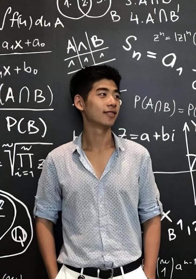 赌王女儿何超盈：倒贴14亿下嫁东北帅小伙，现在女儿6岁长得像爹