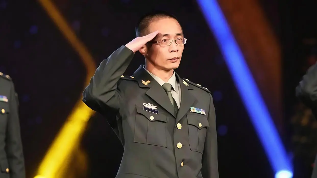 为什么钢七连看不到副连长的身影? 主力连居然也会存在缺编的情况