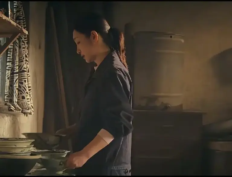 《主角》28-29集预告：胡三元寻爱! 忆秦娥遭人排挤! 骂跑刘红兵
