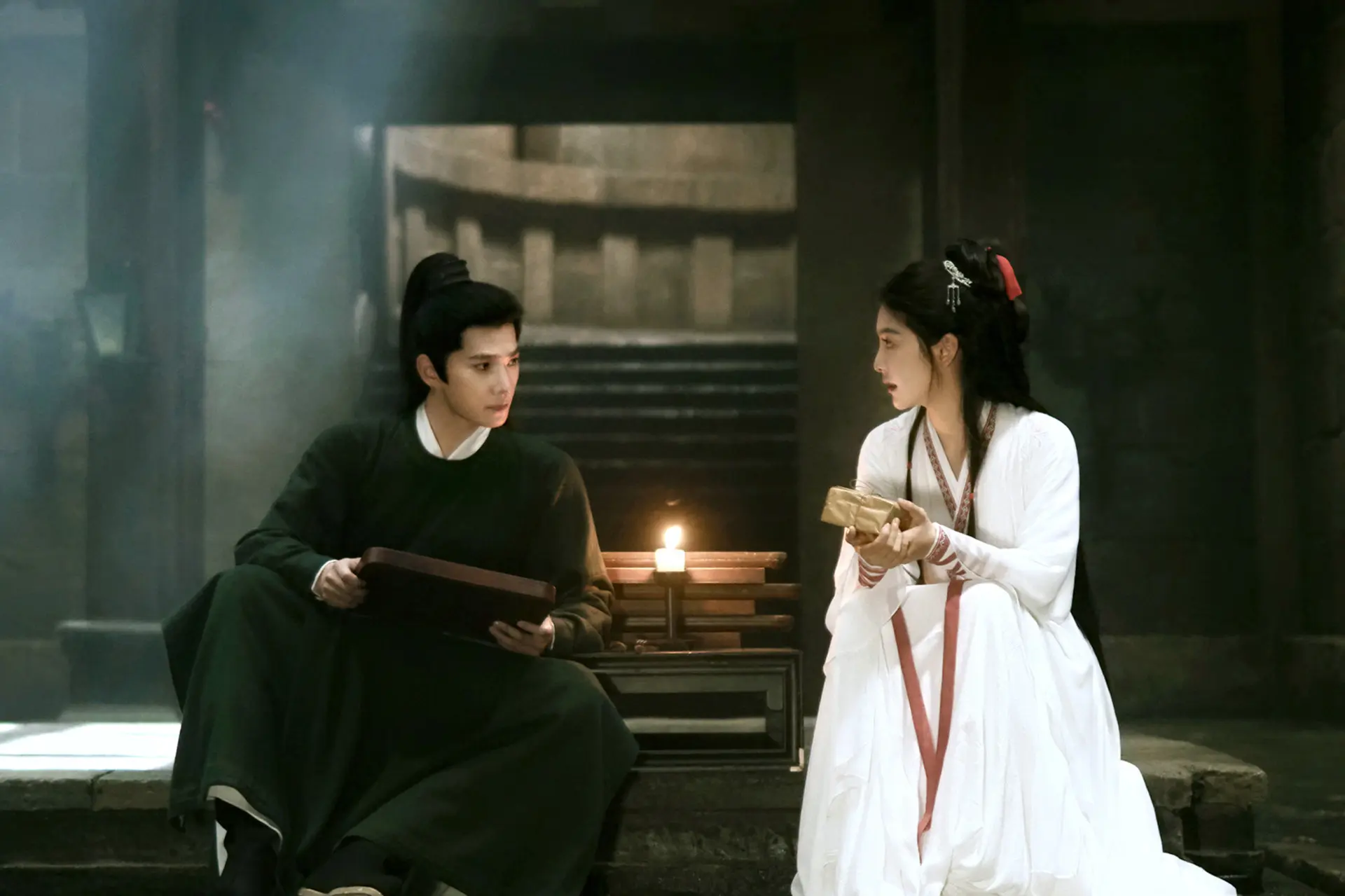《雨霖铃》：章若楠古装首秀却难出圈，方逸伦饰演男二更出彩