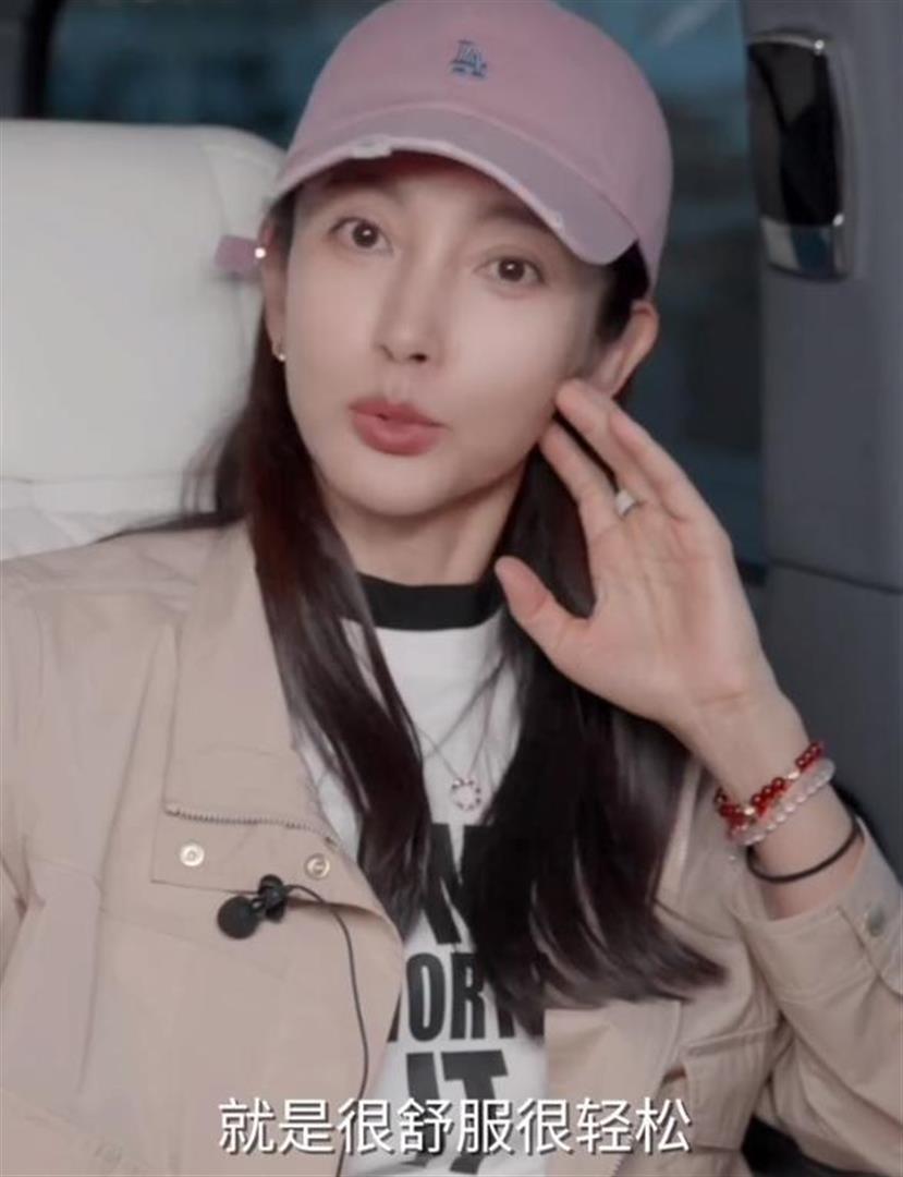女明星千万别整容，看53岁李冰冰，39岁袁姗姗戛纳红毯 就懂了