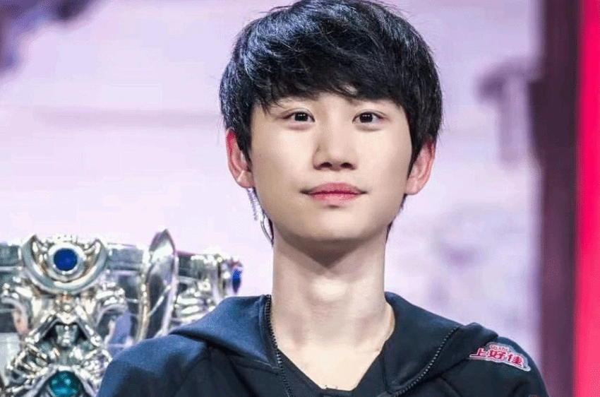Doinb正式宣布停播收尾! 跨界DOTA2惨败，巅峰热度彻底崩塌