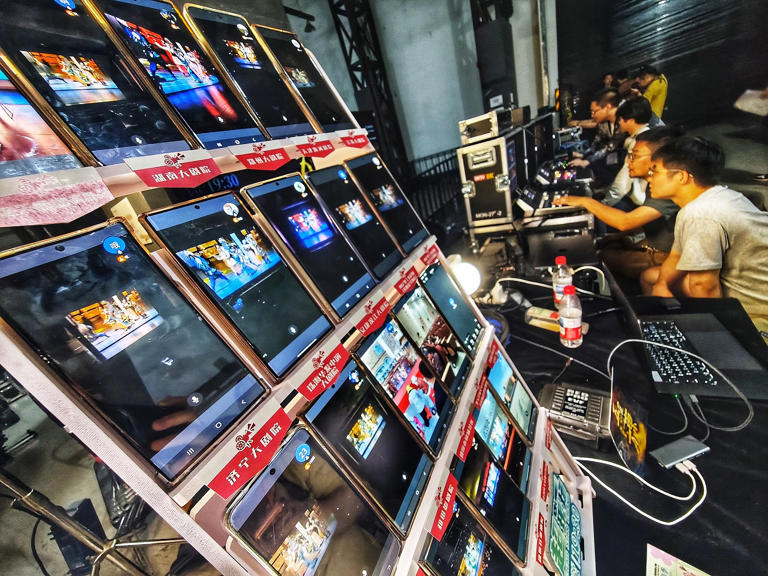 《五星出东方》首演五周年首启8K“超现场”直播，精品艺术直达全国观众