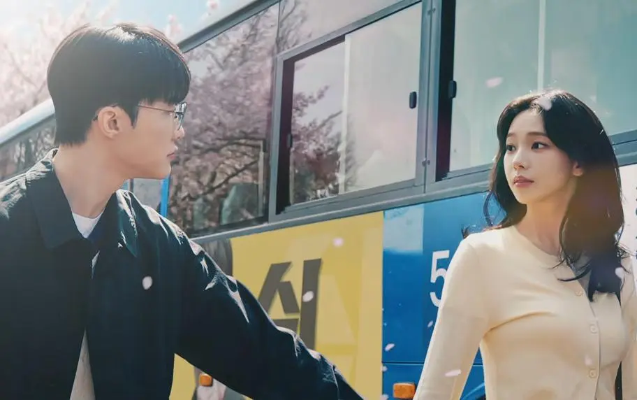 Faker：不想跟自己打游戏，选Karina更有意思