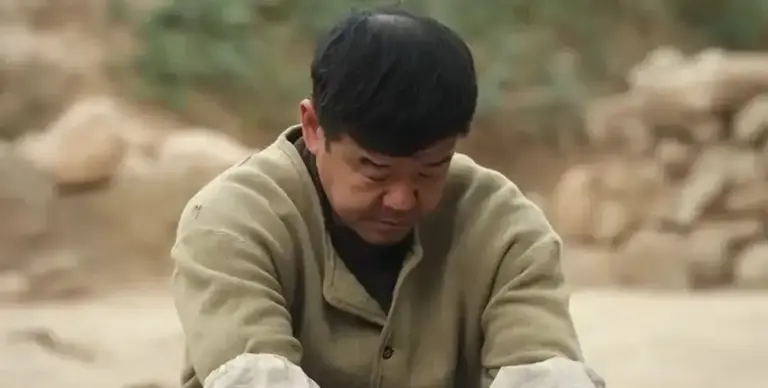 《主角》20-21集炸了! 代理团长走马上任，易青娥卑微求留惹人疼