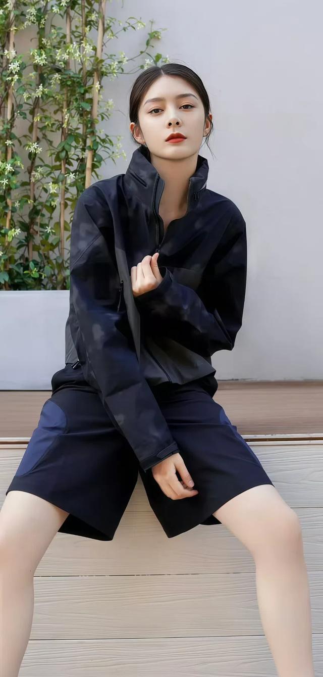 错失成团位又怎样！傅菁逆风翻盘，如今颜值演技双开挂