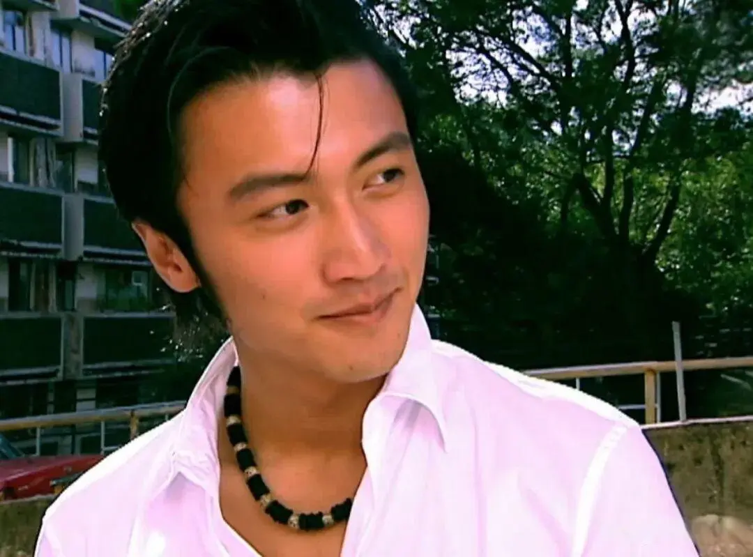 当年的TVB有多土豪？捧新人的作品找来一堆当红明星客串！