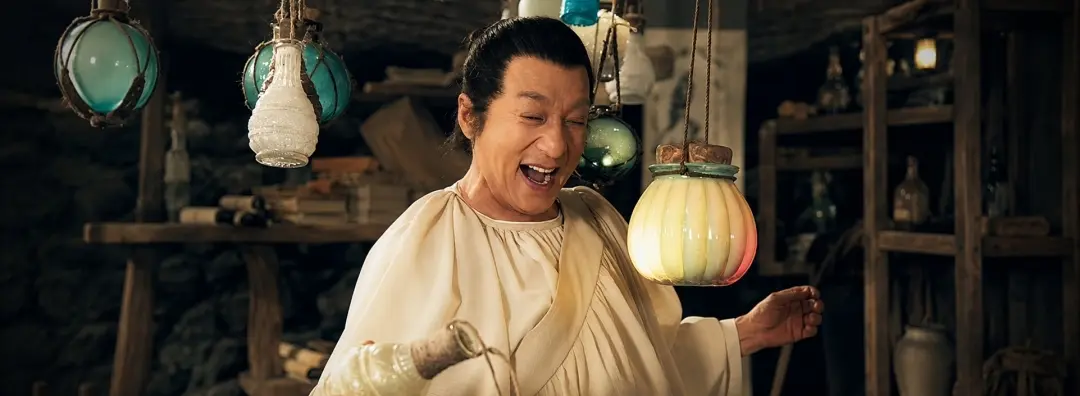 成龙的9部烂片，烂得各有千秋，最后1部堪称票房骗局