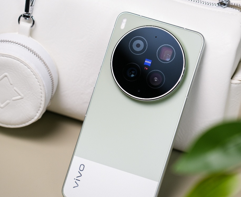 旗舰升杯 vivo X500 Pro Max首发天玑9600 Pro