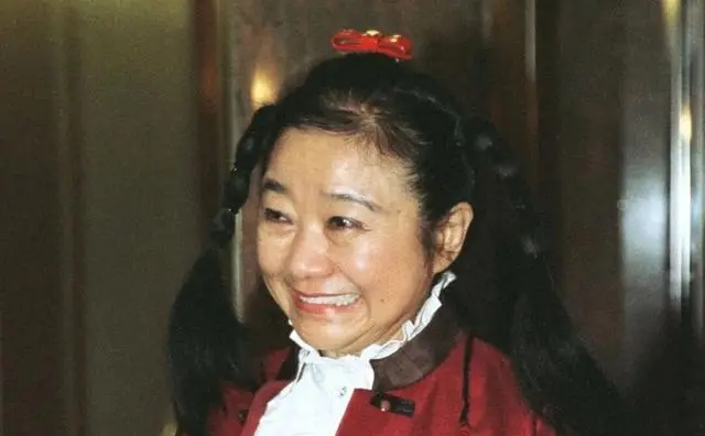 TVB新剧热播中，被指影射香港女首富与风水师，网民直呼神还原