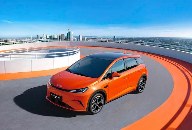 比亚迪海豚G DM-i官图发布！欧洲量身定制，续航1000km，6月发布