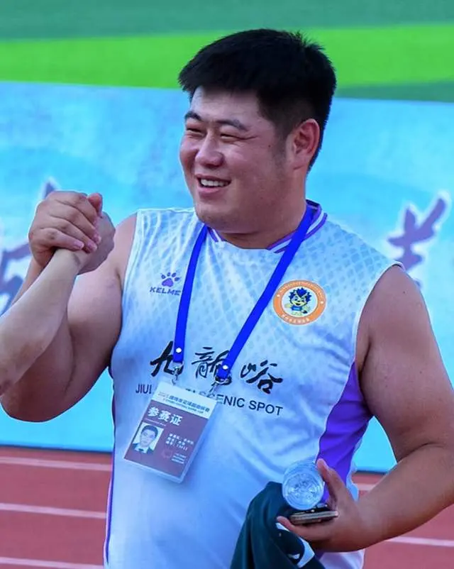 曝山东青州球员“赛场浩克”李浩去世，仅26岁，友人曝原因太可惜