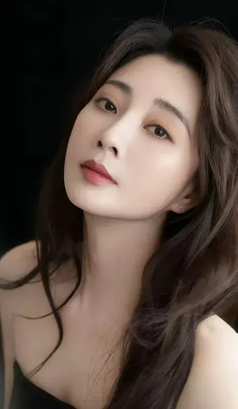 殷桃问张嘉益：胡三元为何会缺席忆秦娥的婚礼？张嘉益回复显情商