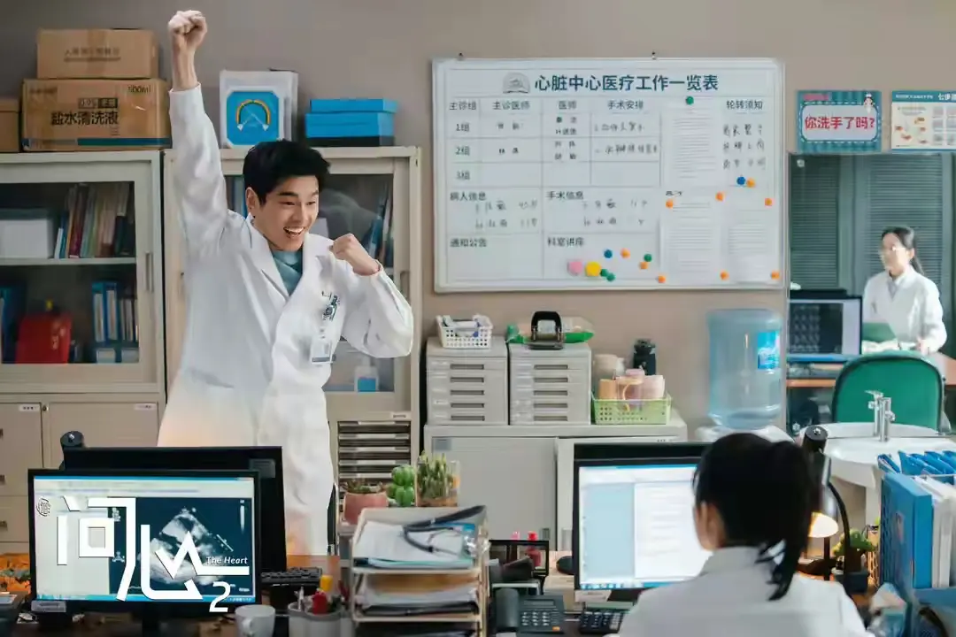 央视今晚开播！四部大剧连炸黄金档，暑期收视真要变天了