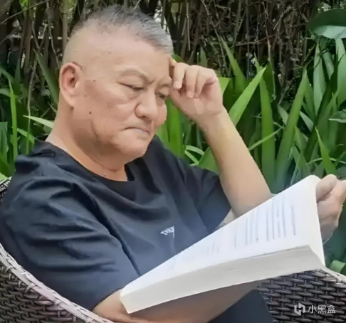 “高考钉子户”梁实第 30 次参加高考，考不上明年就不折腾了