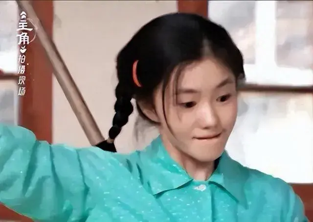 张嘉益坐镇！《喜剧》选角大拉扯，刘浩存对决实力派