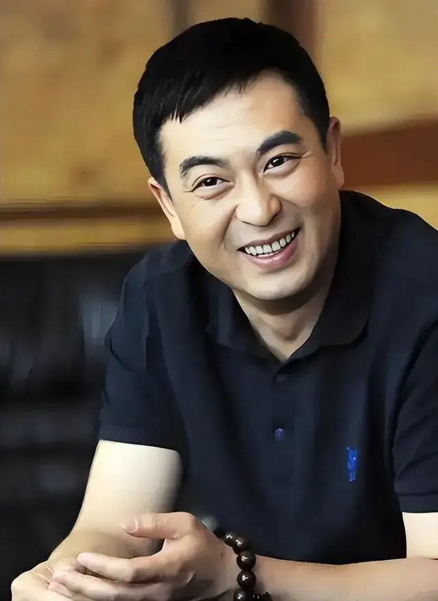 张嘉益坐镇！《喜剧》选角大拉扯，刘浩存对决实力派