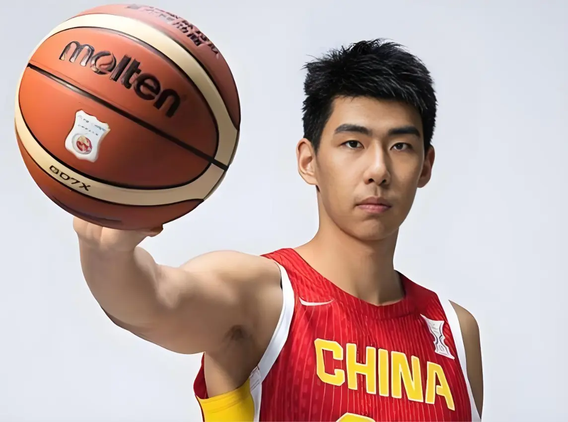 张镇麟和赵睿为何无缘男篮? CBA名记分析，道出2个原因