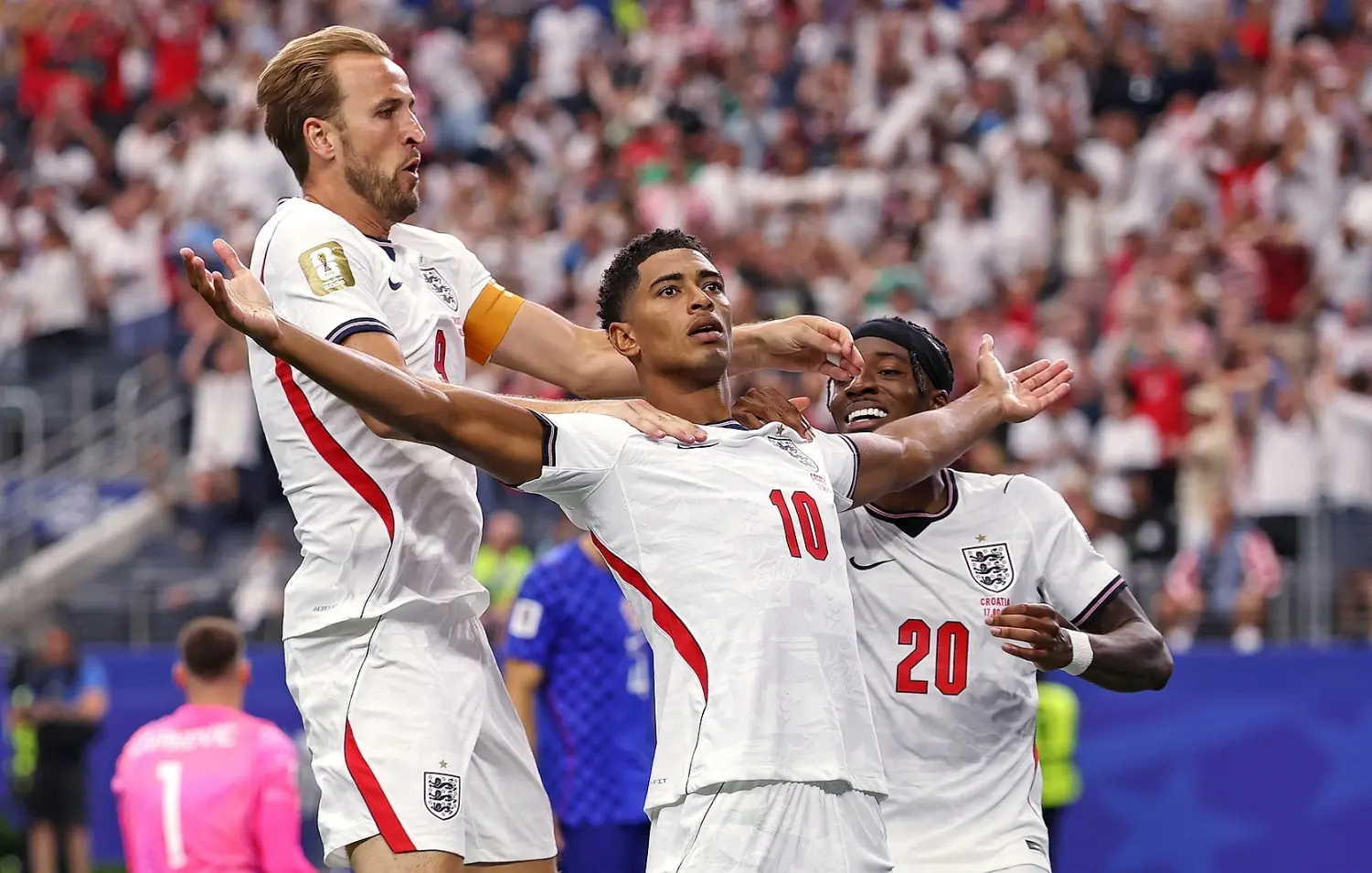 2-0，2-1! 世界杯悲喜一夜! 英格兰小组第一晋级，世界杯季军小组第2，加纳小组第3出线