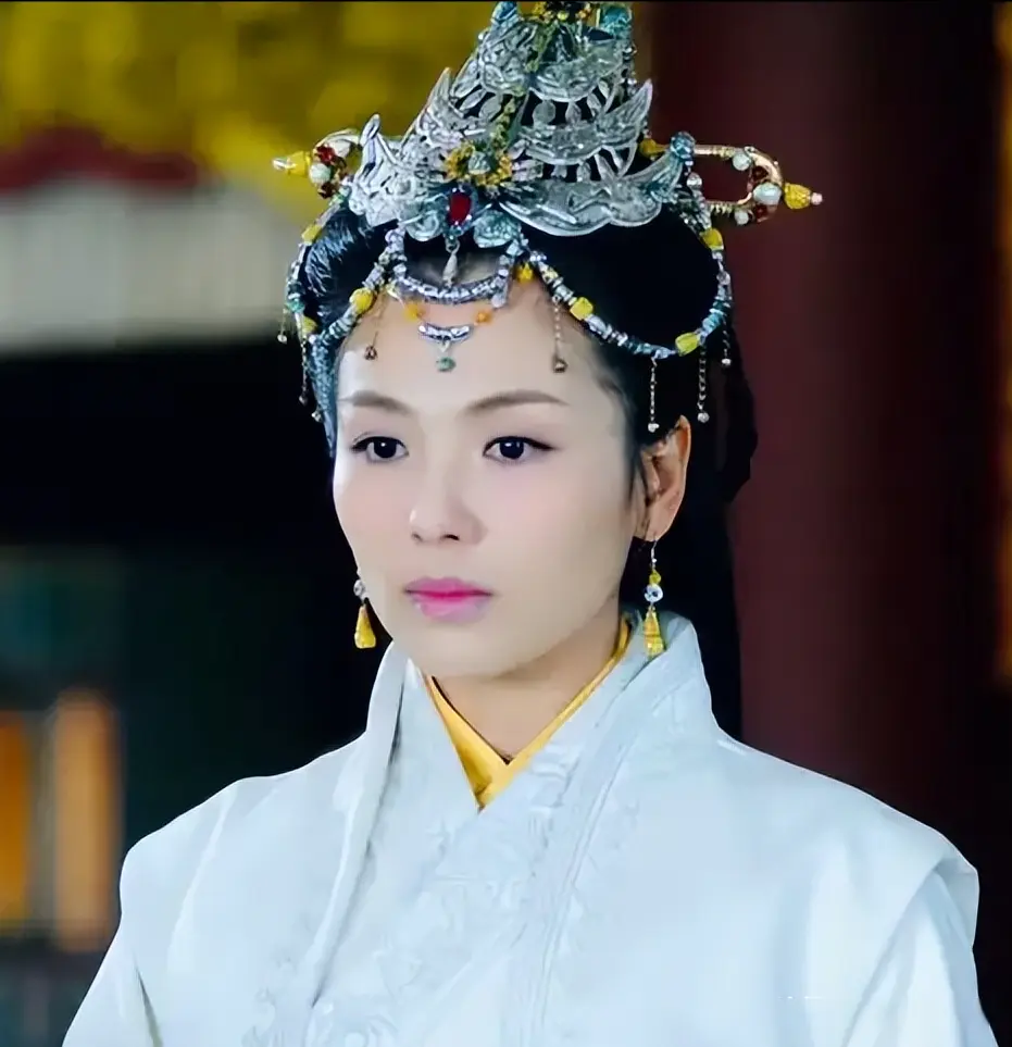 《欢乐颂》5美现状：八年过后四人早已名利双收，只剩她无戏可拍