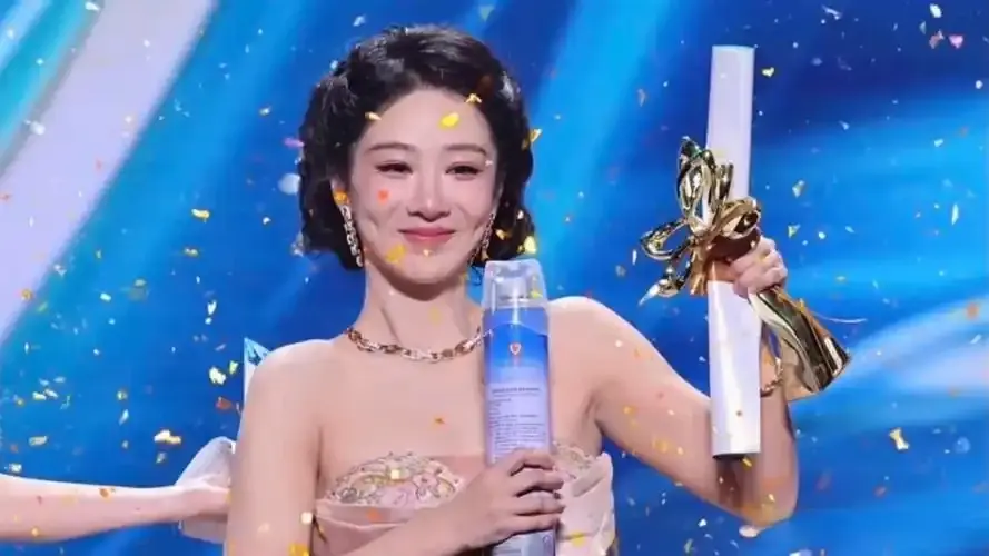 《欢乐颂》5美现状：八年过后四人早已名利双收，只剩她无戏可拍