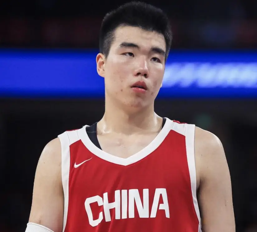 U17输立陶宛3将身价下跌! 张懿赵杰+吕飞燕连崩，张宇辰被针对!
