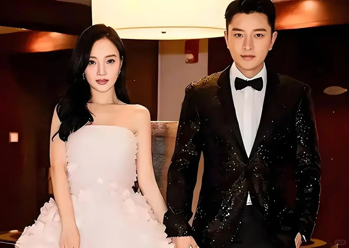 离婚6年，李小璐深夜坦言心声，只字不提贾乃亮，句句都是贾乃亮