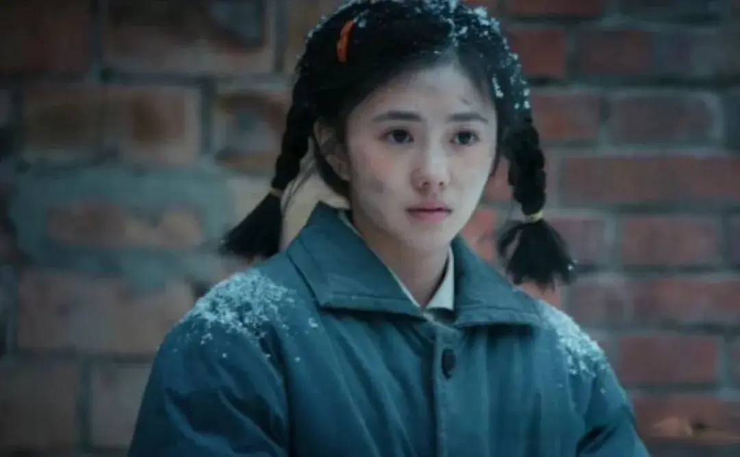 热度跌落第二！霸榜18天的《主角》退位，黑马新剧强势登顶