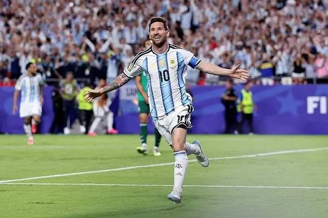 世界杯：梅西2场5球加冕历史射手王，阿根廷2-0奥地利提前出线