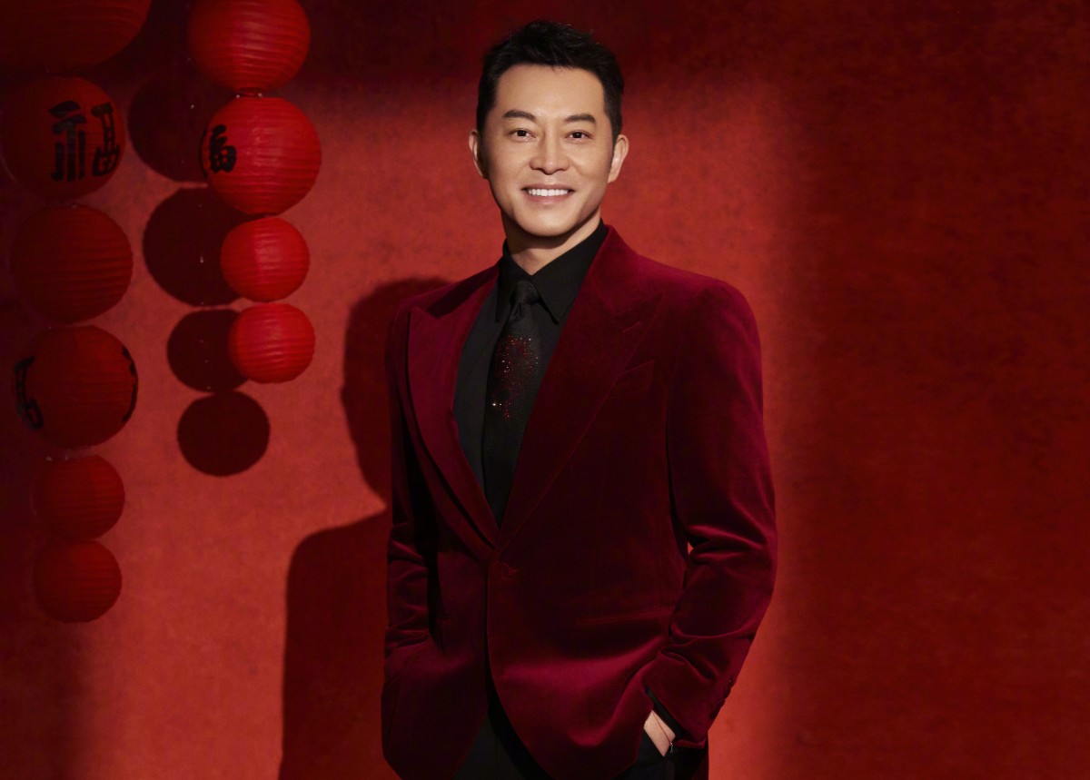 承包了三代人的青春! 军艺三大校草，谁是你记忆中最亮的那束光?