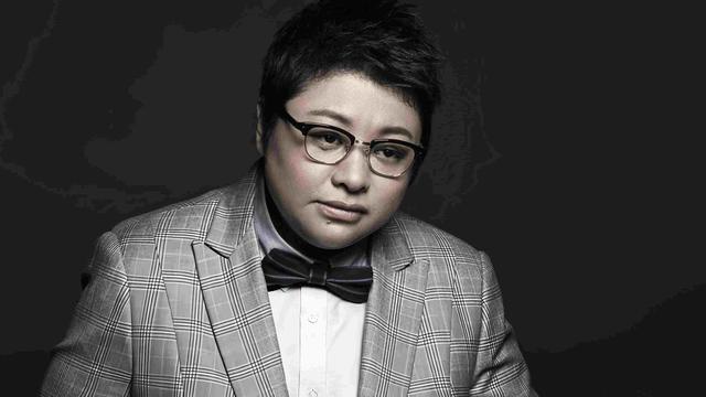 道歉不到1天！韩红基金会出手，3位圈内人惨遭打脸，董卿早已看清