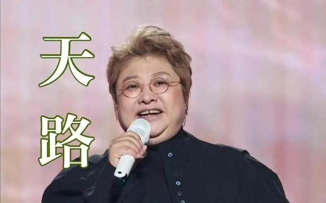争议发酵？央视表态已弃用，韩红“作茧自缚”，走上了张碧晨老路