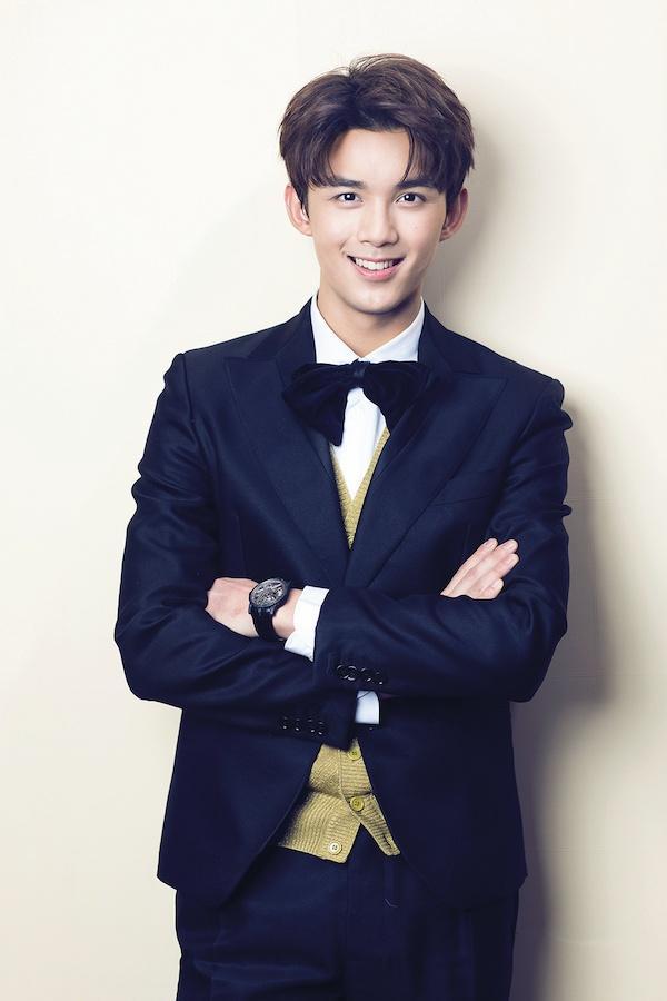 演员吴磊：3岁出道，从“小哪吒”到顶流，26岁的他凭什么红了20年？