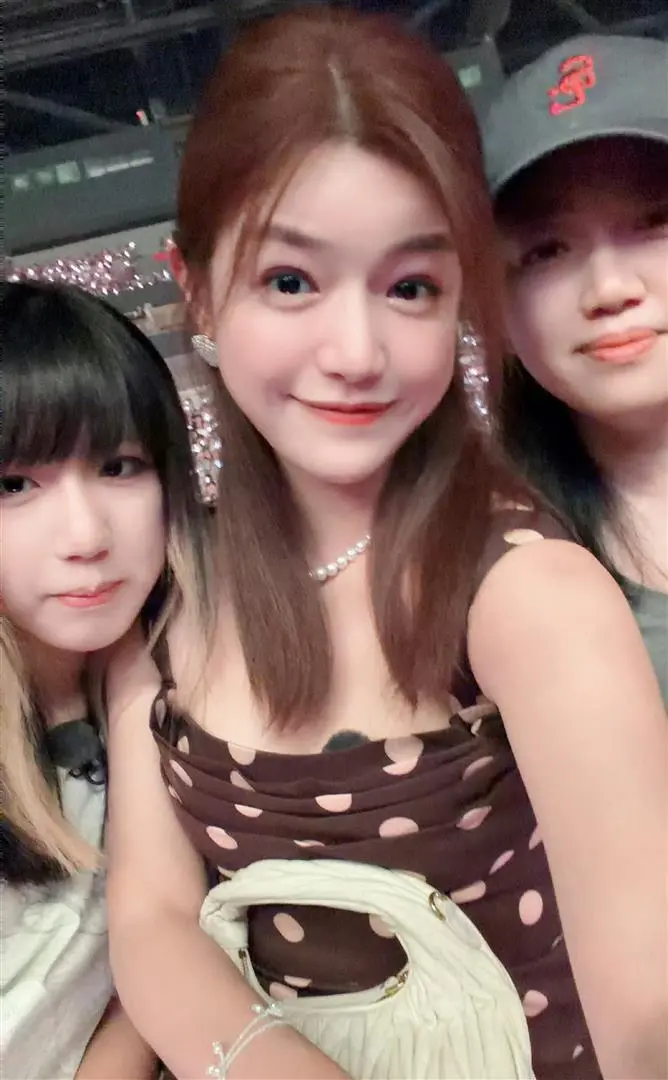 大喊别唱了我会哭！陈妍希深夜发文，心境变化一目了然