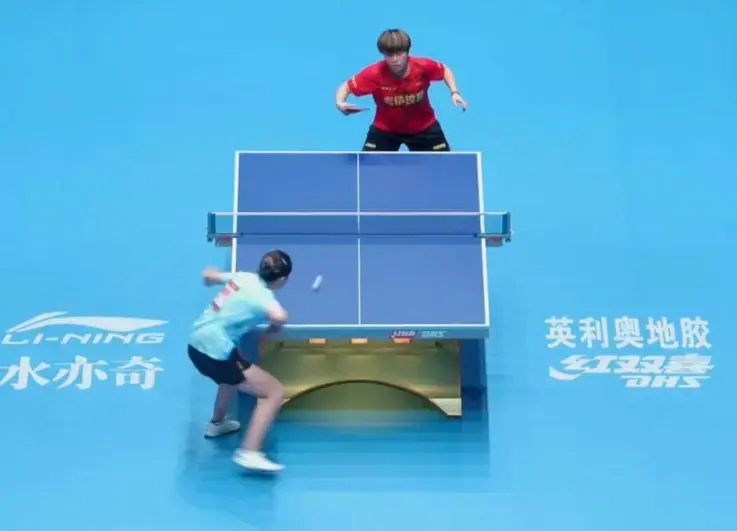 乒超联赛：首场世界冠军对决! 王艺迪2-1胜陈幸同，继续保持不败