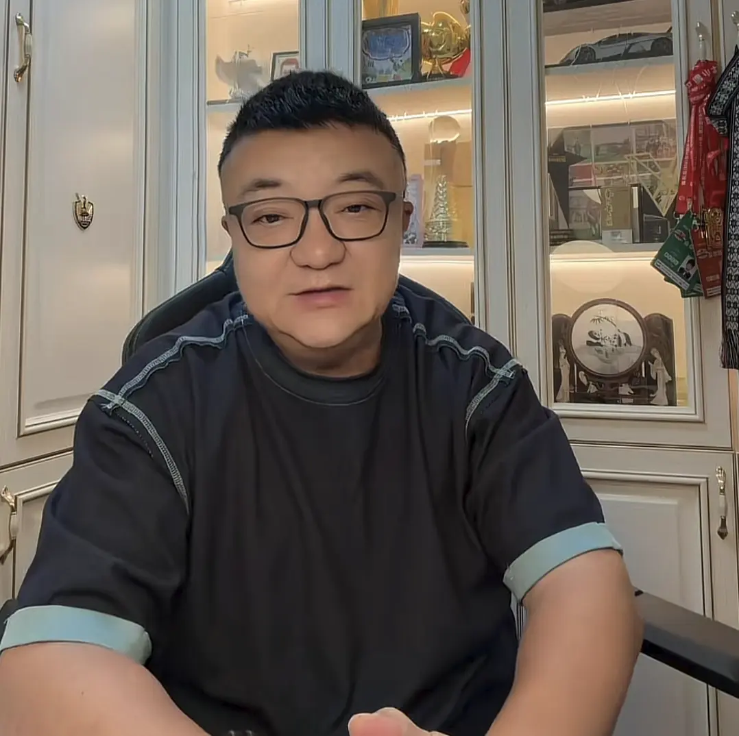 浮嶋敏看走眼?董路爱徒落选国少，当选明日之星助攻王：4场造4球