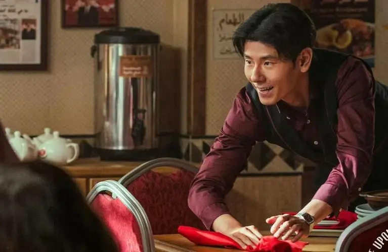 点映3天定生死！《欢迎来龙餐馆》8月8日口碑不爆，30亿预期腰斩