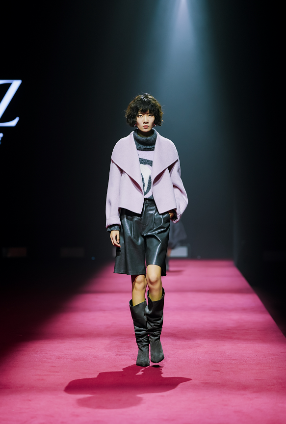 JUZUI玖姿25周年大秀「循光新生」 光起二十五载，共启新生优雅