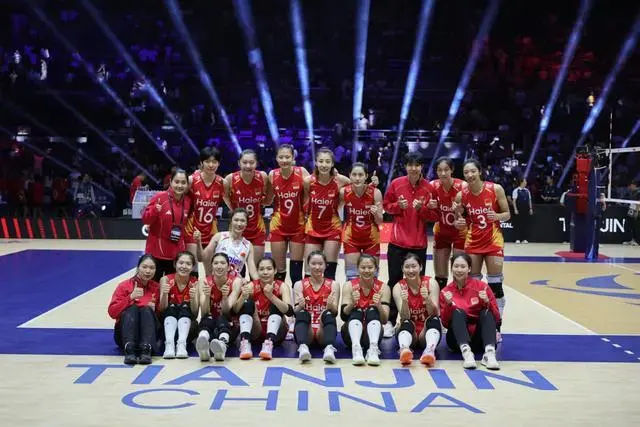 中国女排打出碾压式数据，全场只让伊拉克女排拿到16分，为何如此不留情面?